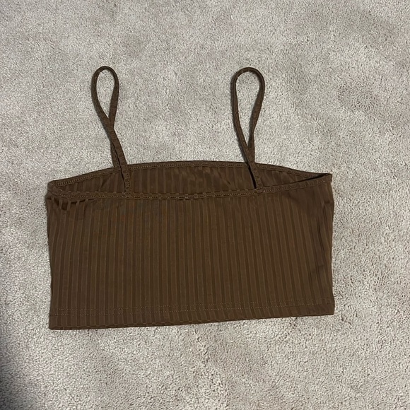 Ribbed brown cropped spaghetti strap cami - Picture 2 of 2